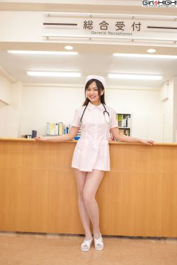 男人脱女人的衣服